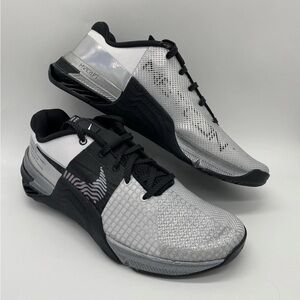 Nike Metcon 8 Silver and Black Training Shoes